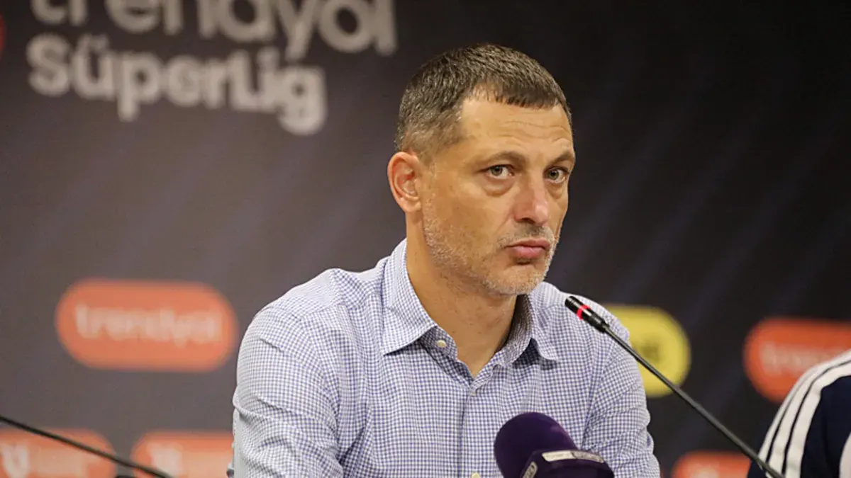Radoi: Gaziantep FK'nin hedefi ligi ilk 10'da bitirmek
