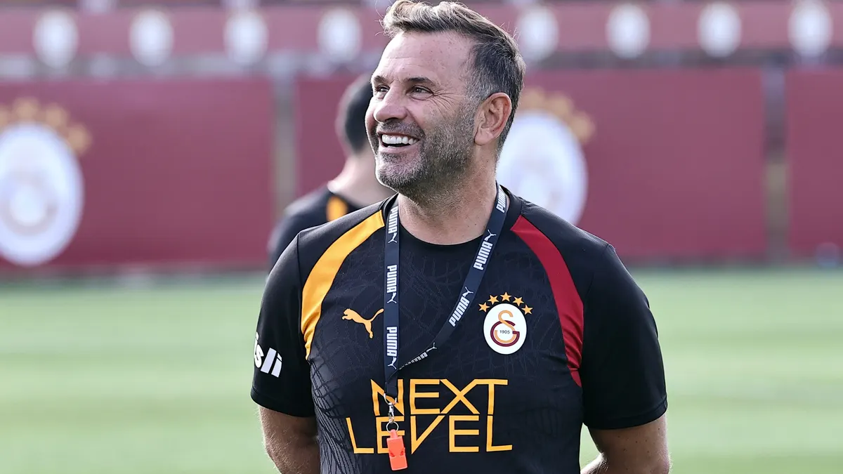 Okan Buruk, Göztepe maçı için 11'ini kuruyor