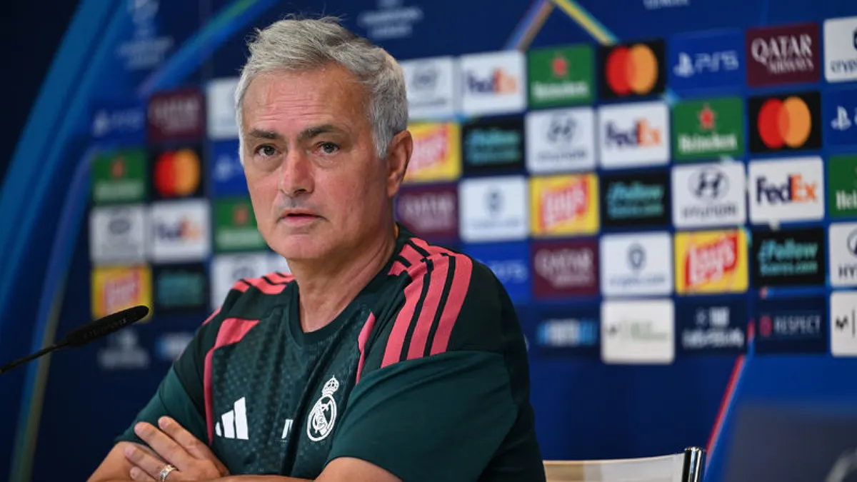 Mourinho'dan Türk hakemlerine ve Arda Güler'e dair sözler