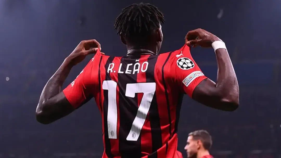 Rafael Leão'dan G.Saray ve F.Bahçe iddialarına yanıt