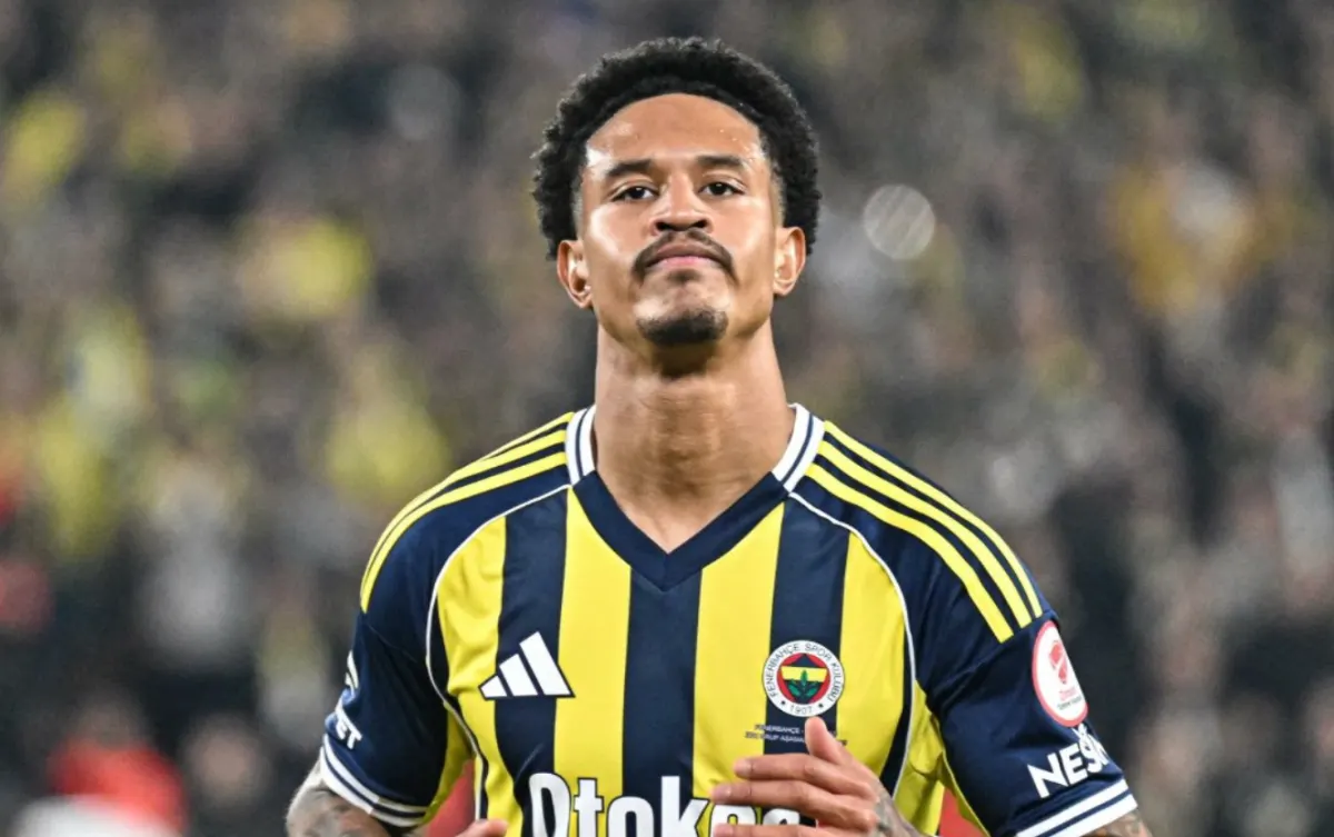 Oosterwolde: Fenerbahçe'den ayrılma kararını kulüp aldı