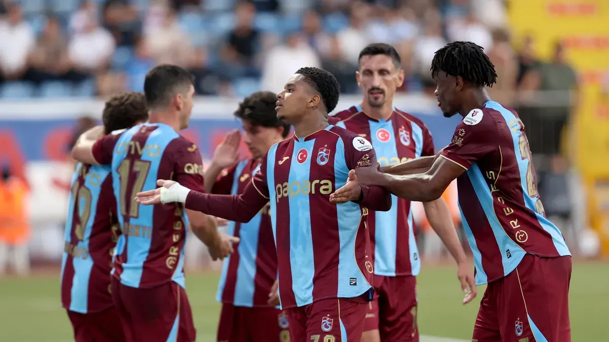 Trabzonspor-Başakşehir maçında muhtemel 11 belli oldu