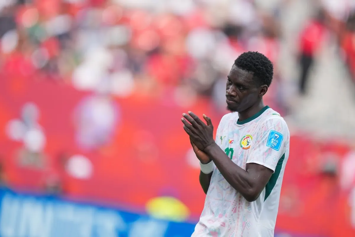 Galatasaray'ın Sarr transferi bonservis engeline takıldı